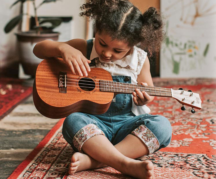 تأثیر اسباب بازی‌های موزیکال و صدا سازها بر رشد کودکان