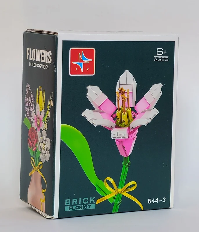 نمای سه بعدی جعبه گلهای ساختهشده لگو شاخه گل سوسن Lily Flower 544-۳