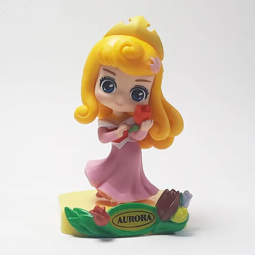 فیگور آرورا Aurora Figure با پایه تزئین شده و گل قرمز در دست