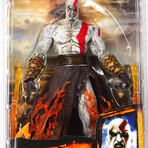 فیگور نکا خدای جنگ کریتوس با تیغه های شعله ور آتنا Kratos