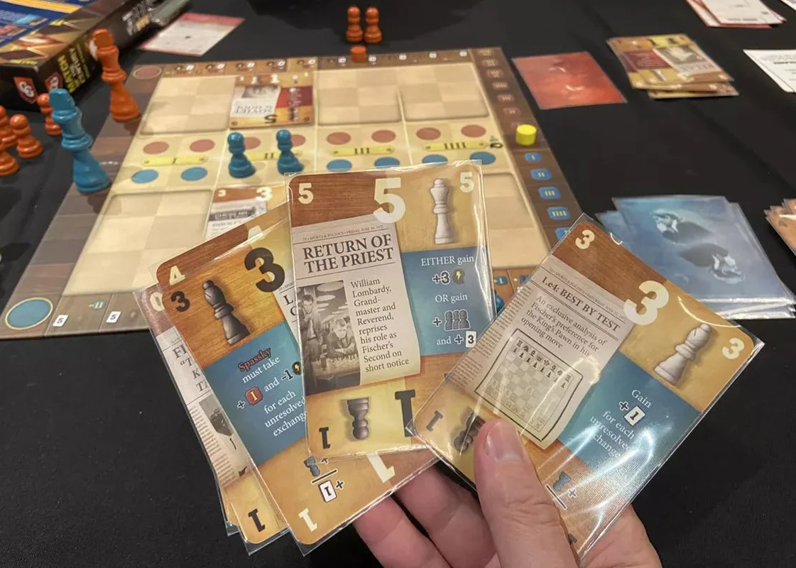 تصویر مقایسهای بین کارتهای فیشر و اسپاسکی