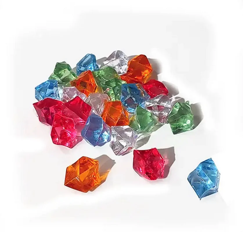 نمایی از کارتها و سنگهای بازی ببر و بانو