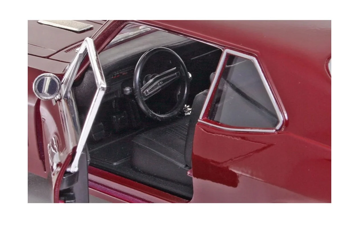 خرید ماشین فلزی مایستو «شورولت نوا 1970 Ss» ماشین فلزی Maisto 1970 Chevrolet Nova Ss Coupe Red 31132