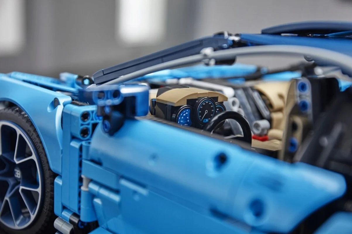 خرید لگو تکنیک «لگو بوگاتی شیرون» لگو  Technique Lego Building Blocks Bugatti Chiron Sports Car 95968