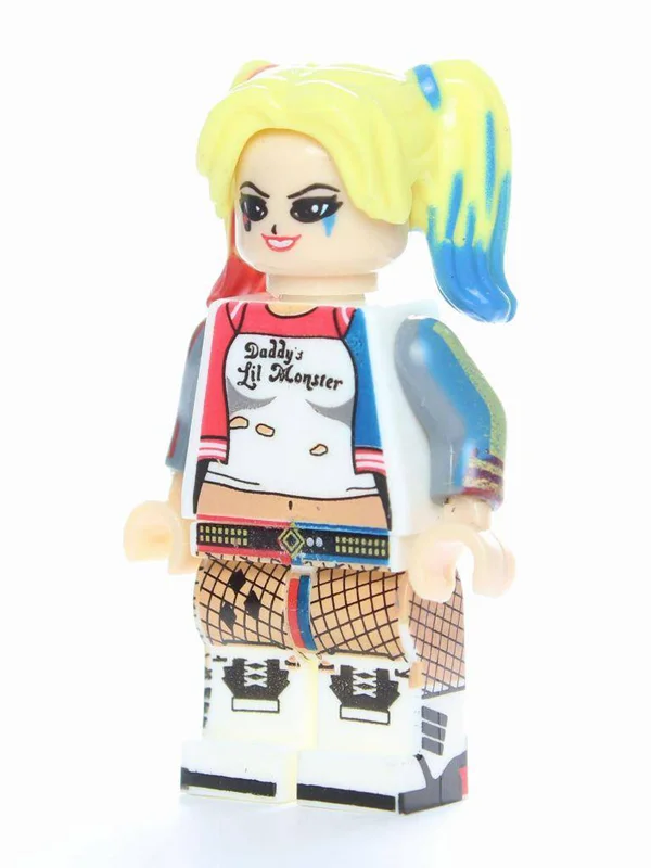 مینی فیگور هارلی کویین Pogo Harley Quinn DCEU – چهره نزدیک با چشمان انیمهای