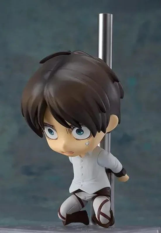 تصویر فیگور ارن ایگر Nendoroid Eren Yeager با لباس سفید