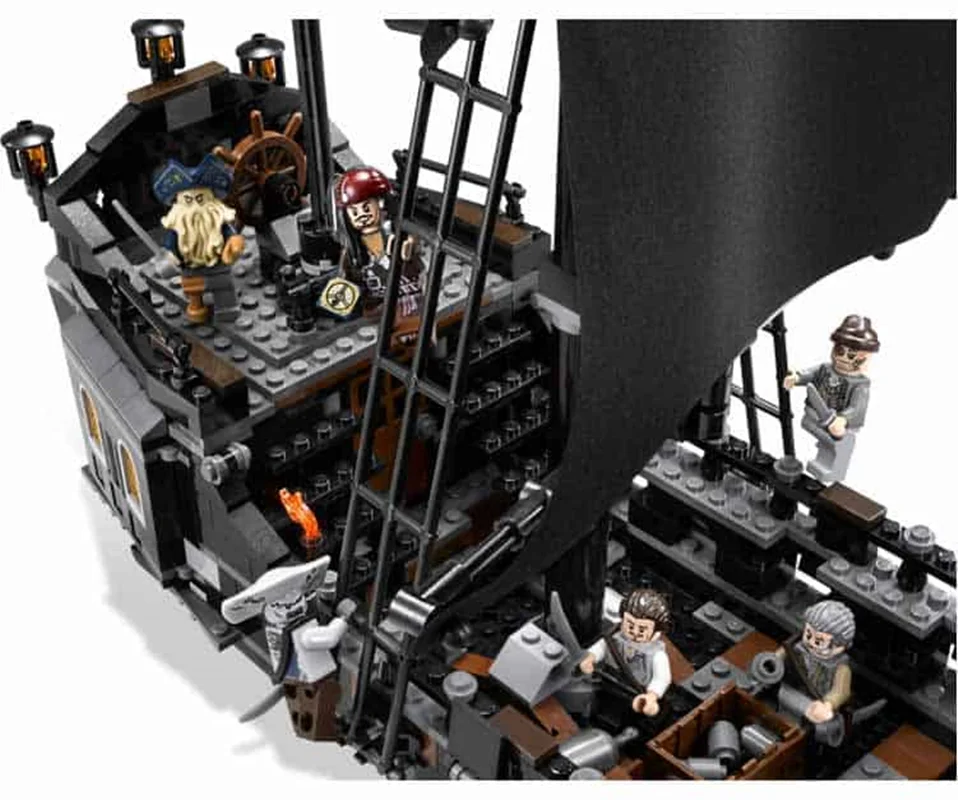 خرید لگو ساختنی «دزدان دریایی کارائیب»  Bricks Blocks Pirates Of The Caribbean Black Pearl Captain Jack Sparrow A16006