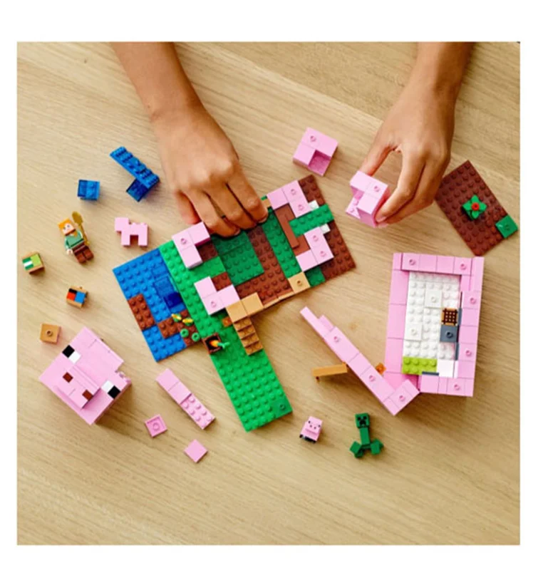 لگو Minecraft Pig قطعات در حال ساخت