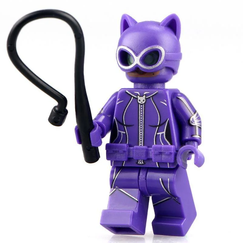 نمای جلوی مینی فیگور کت وومن Catwoman PG-106 با لباس آبی