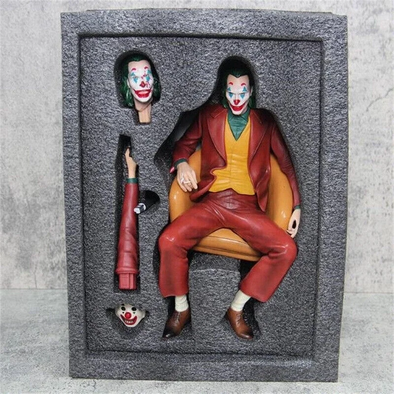 Joker Chair Action Figure - بستهبندی و  محتویات داخل جعبه فیگور جوکر
