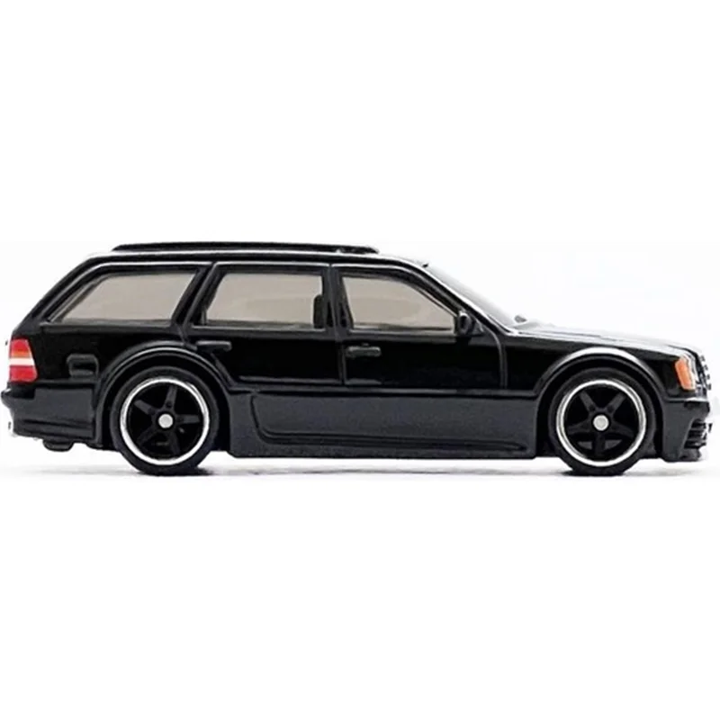 خرید ماشین فلزی ماکت فلزی هات ویلز بولوارد «مرسدس بنز AMG E36 Estate» ماشین فلزی Hot Wheels Car Culture Premium Boulevard Mercedes-Benz AMG E36 State 60 HCR05 59 HCR04
