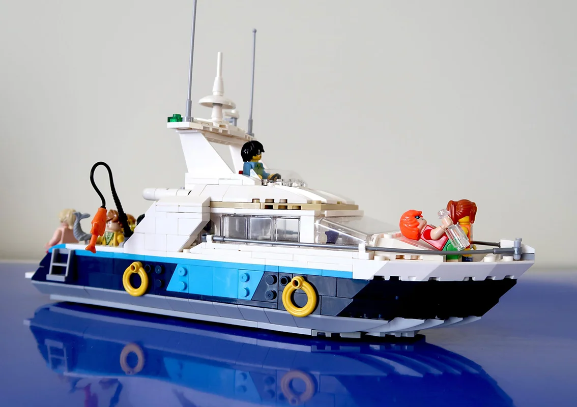 خرید لگو بلا کریت «کشتی تفریحی، ماجراهای دریایی» Lego Bela Crate Sea adventures 3 In 1  11053