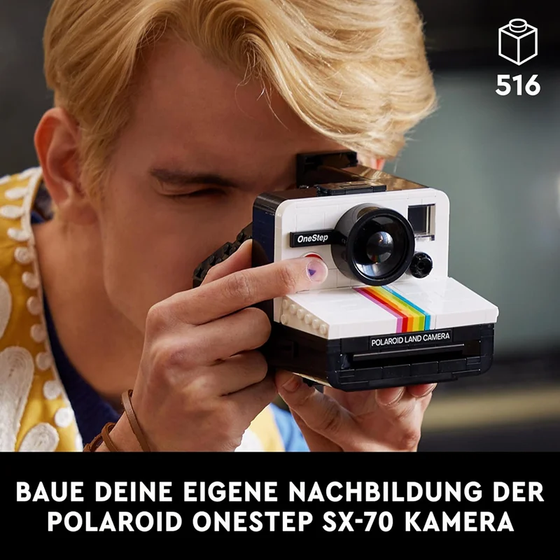 "LEGO Polaroid OneStep SX-70 Camera 21345 - مجموعه ساختنی دوربین کلاسیک پولارید با جزئیات دقیق و طراحی زیبا."