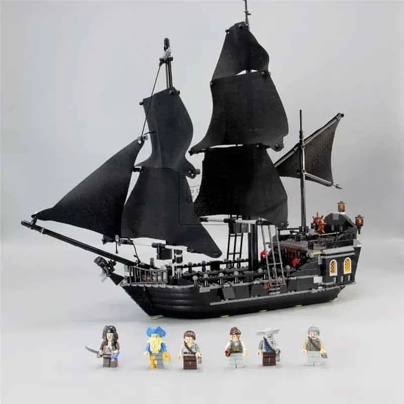 خرید لگو ساختنی «دزدان دریایی کارائیب»  Bricks Blocks Pirates Of The Caribbean Black Pearl Captain Jack Sparrow A16006