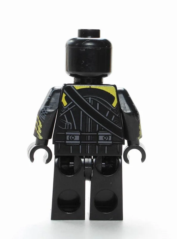 فیگور شخصیت رونین نمای پشت بدون کلاه