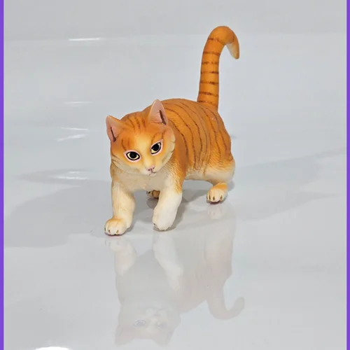 فیگور گربه نارنجی Orange Cat
