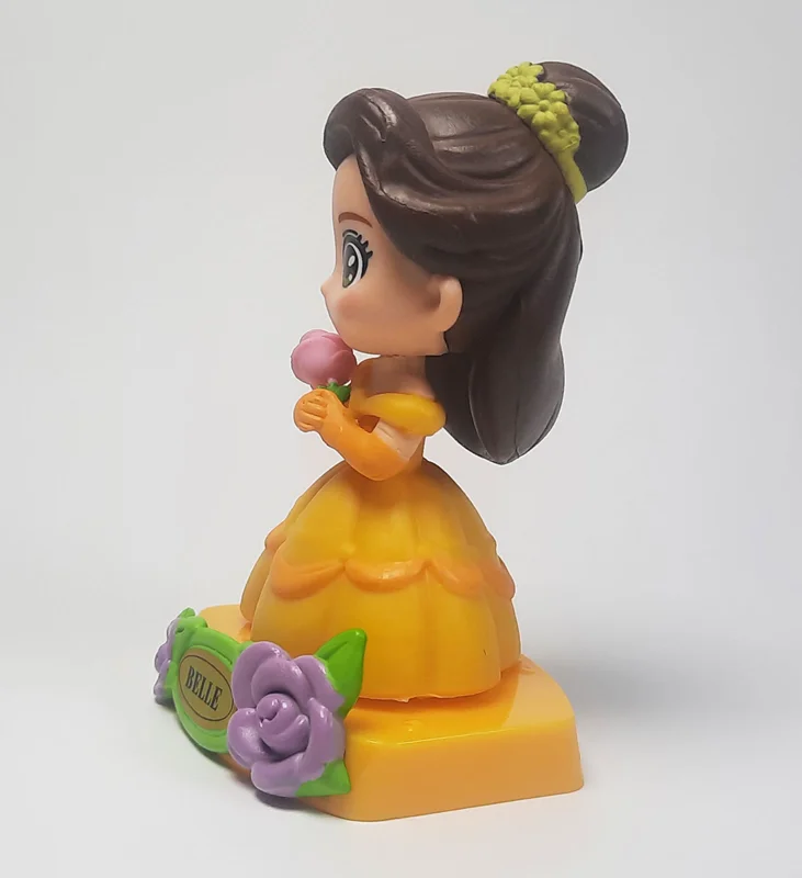 فیگور بل Belle Figure از زاویه جانبی برای نمایش جزئیات