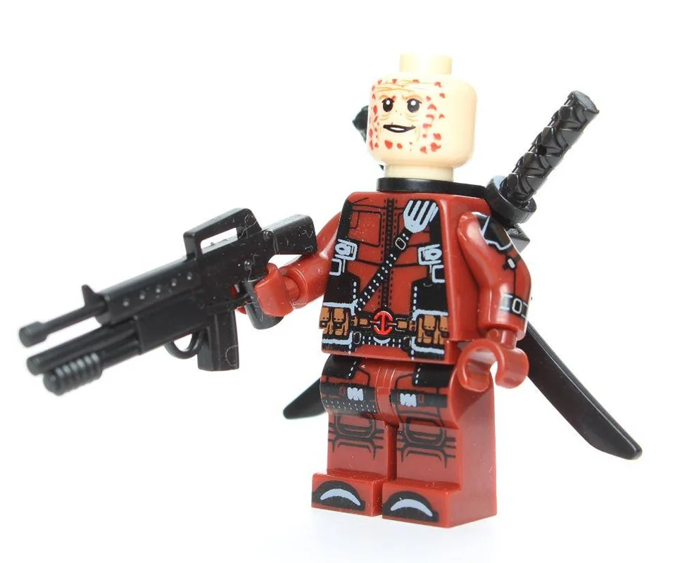 MiniFigure لگو ددپول با شمشیر و تفنگ