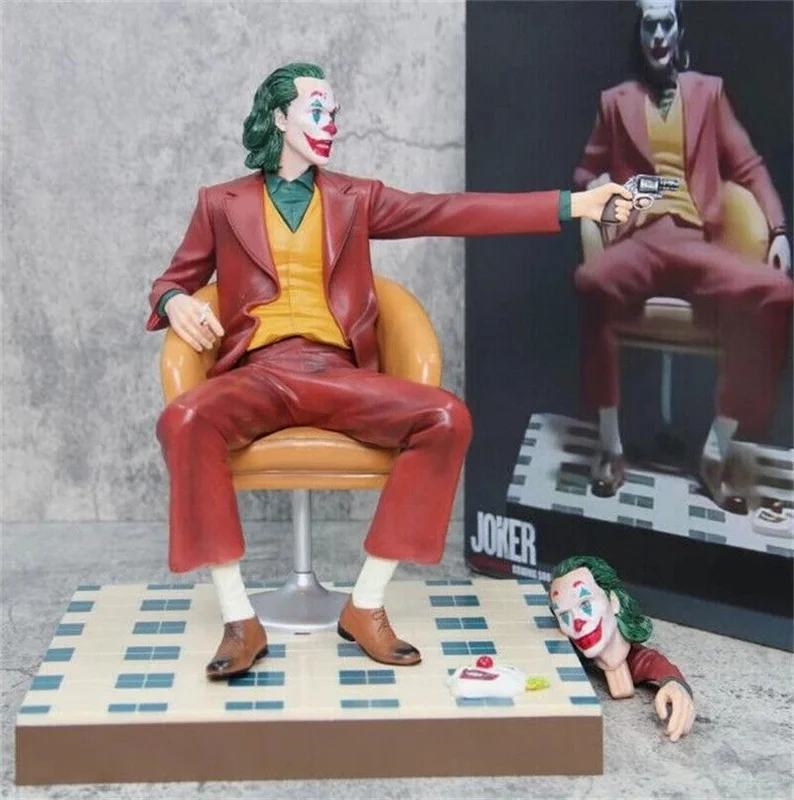 Joker Chair Action Figure - فیگور جوکر در حال نشسته روی صندلی با لوازم جانبی